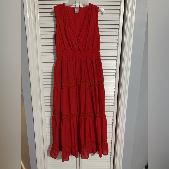 Red dress. Size XL - Picture 3 of 5